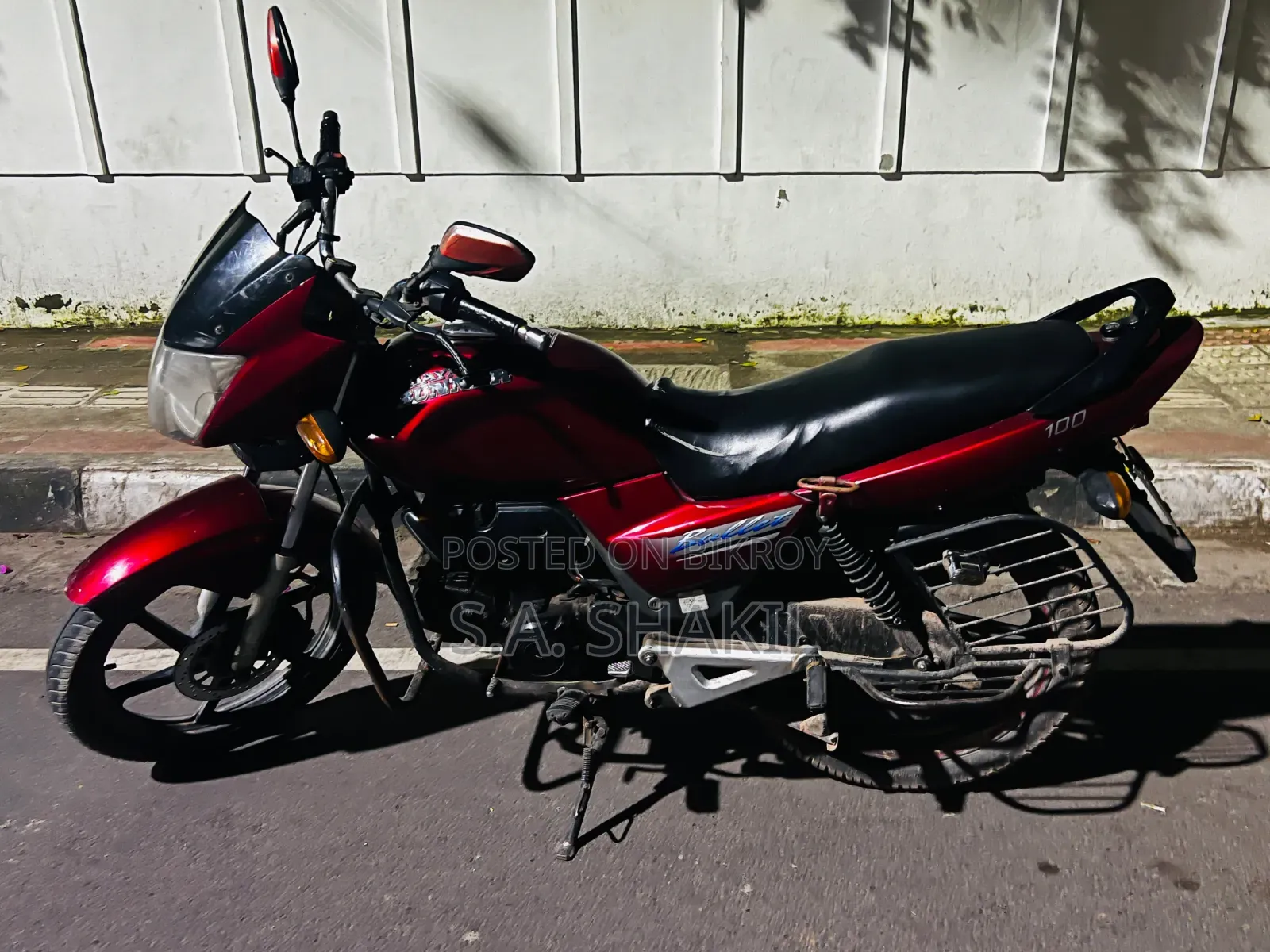 Runner Bullet 100 2016 Red