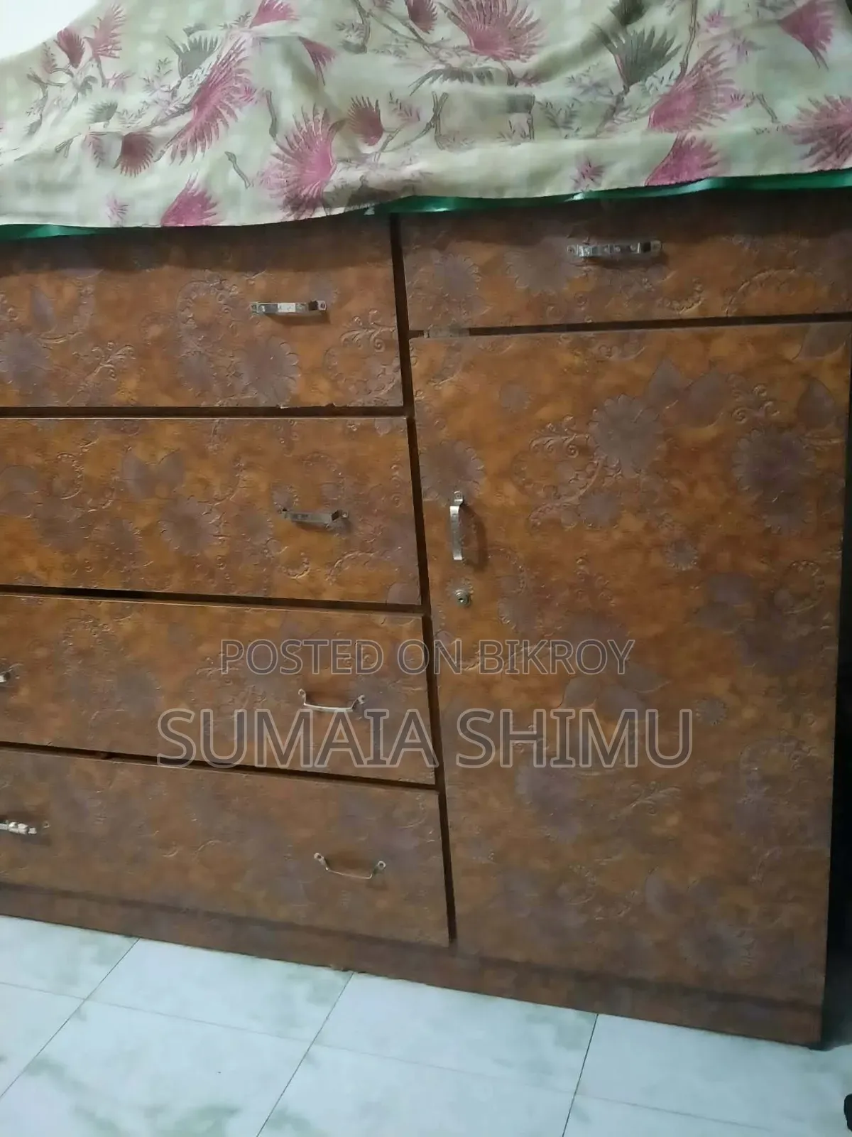 পারটেক্সের ওয়ারড্রোব