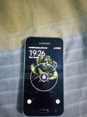 Samsung Galaxy J1 8 GB Gold
