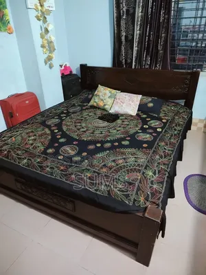 খাট ৮বাই৮ ইঞ্চি
