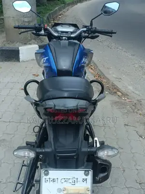 হোন্ডা হর্নেট ২.০ ২০১৯ ব্লু