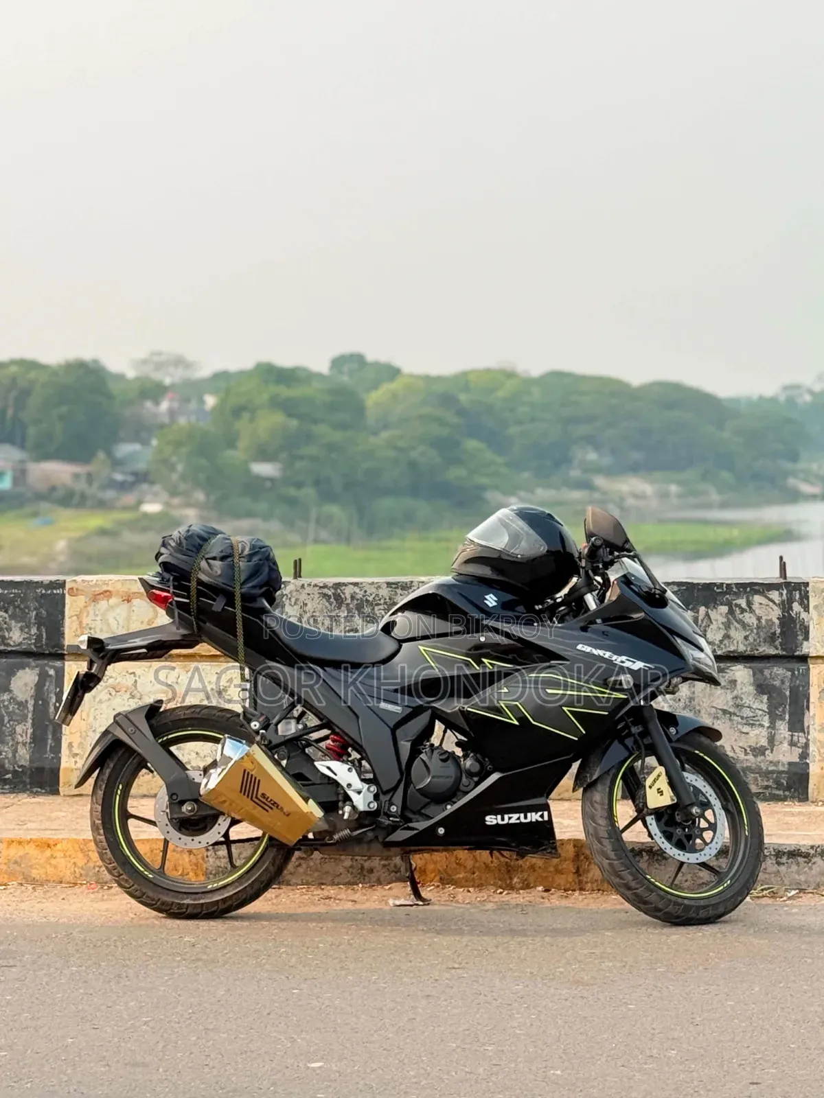 সুজুকি জিক্সার এসএফ ২০২৪ ব্ল্যাক