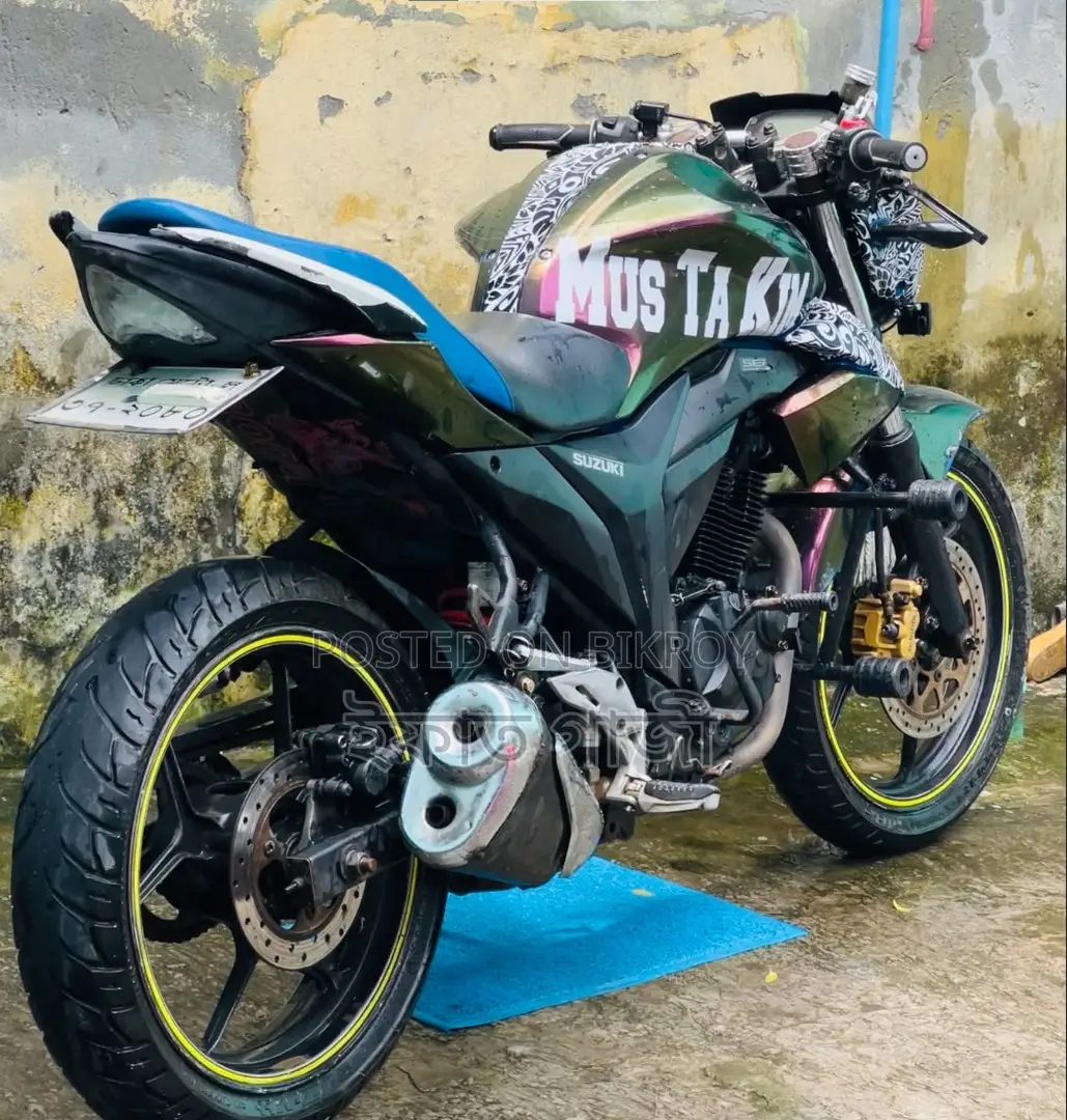 সুজুকি জিক্সার ২০১৯ ব্লু