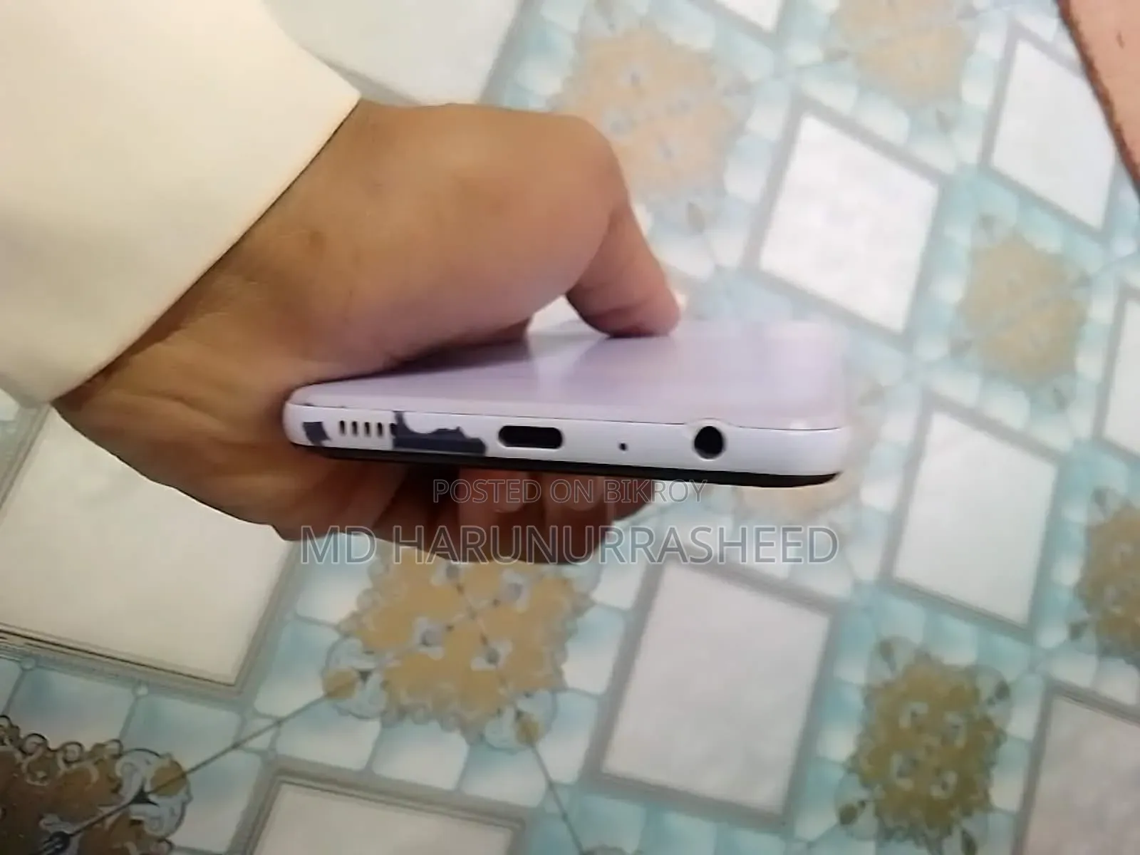 স্যামসাং গ্যালাক্সি এ৫২ ১২৮ জিবি নীল
