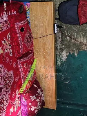 Huge bed for 4-5 people to sleep.