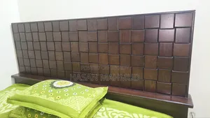 কানাডিয়ান উক কাঠের ৬*৭ ফিট খাট