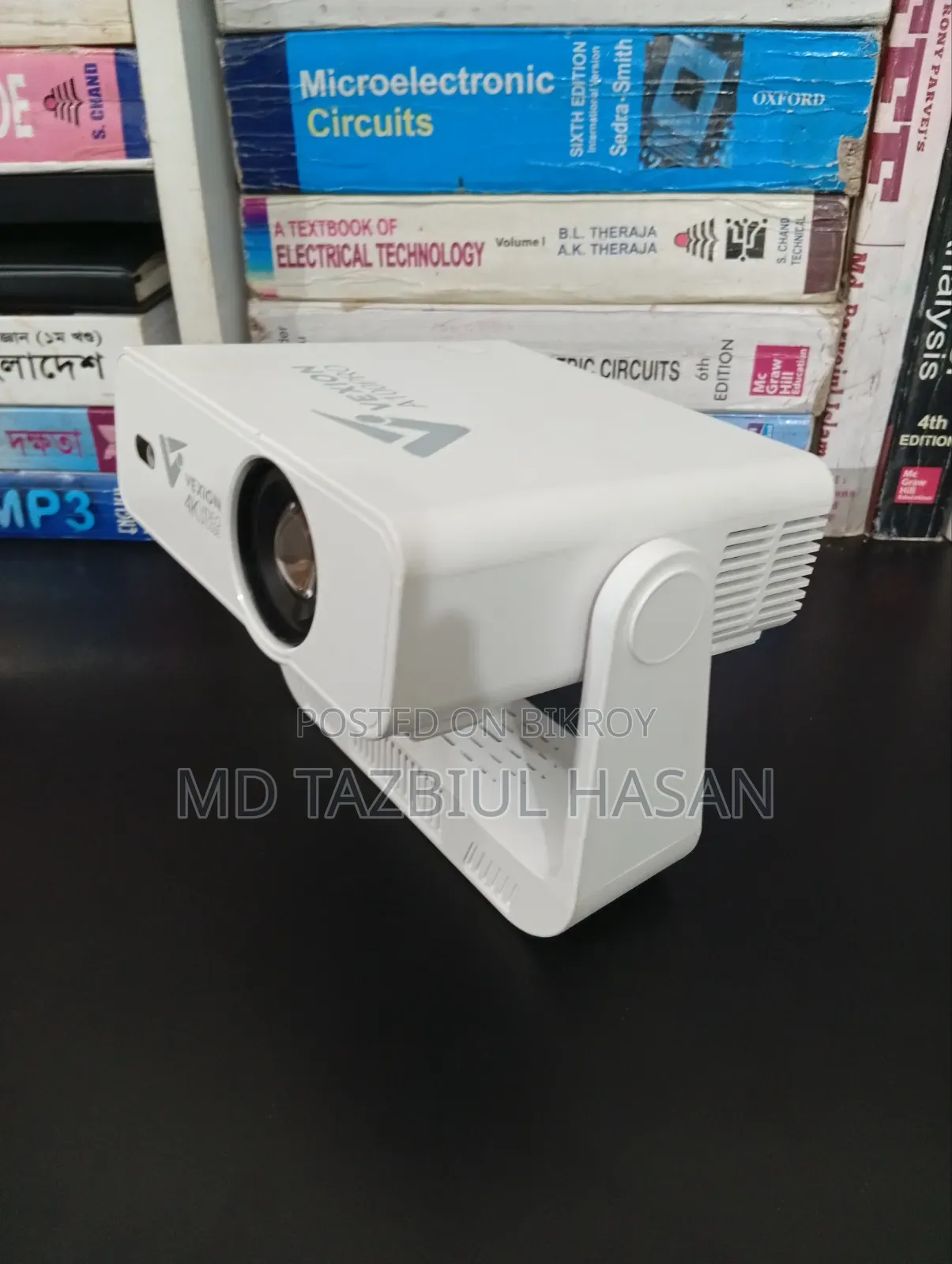 Vexion A100 Pro প্রজেক্টর