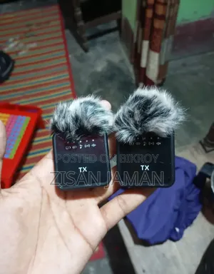 F11-2 Dual Wireless Microphone