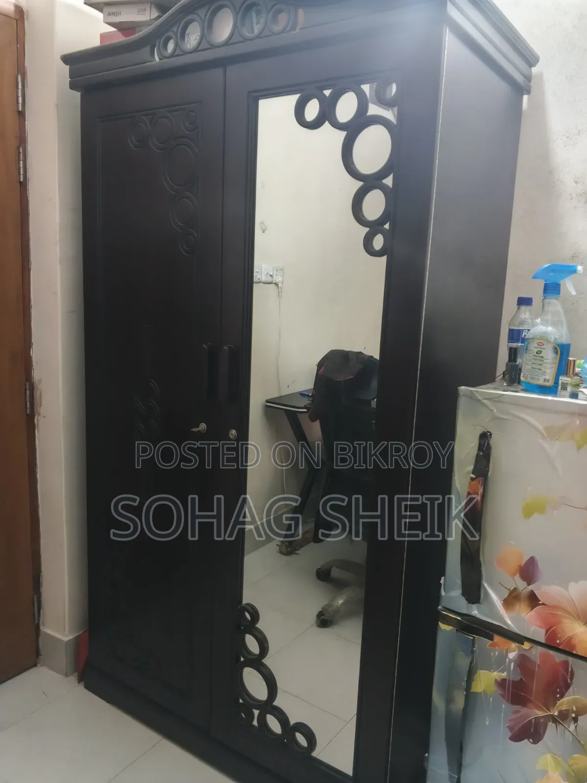 MDF Wood Fresh Almari