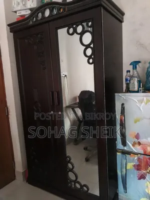 MDF Wood Fresh Almari