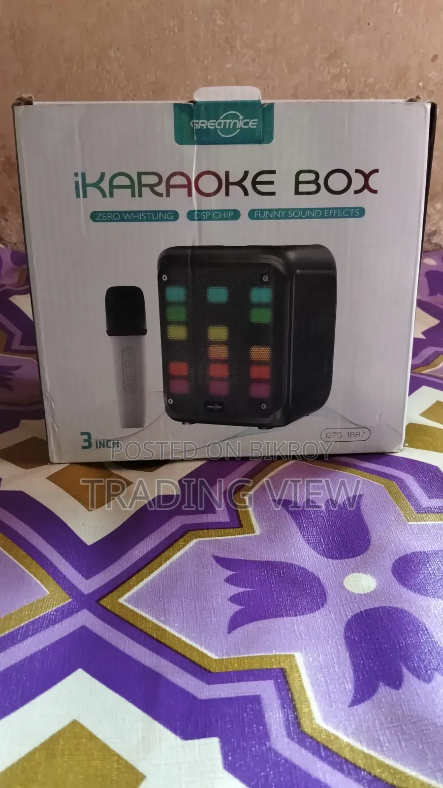 Speaker With Microphone