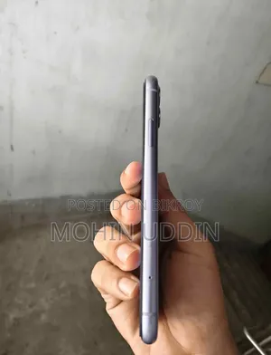 Apple iPhone 11 64 GB Purple