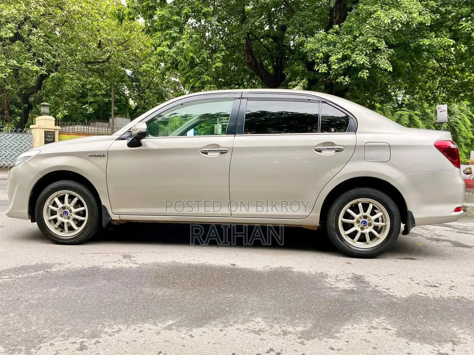 Toyota Axio 1.5 Hybrid G 2WD 2015 Gold