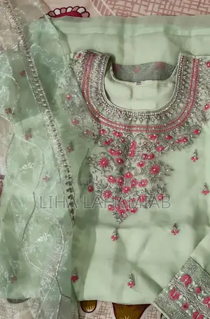 সুন্দর মিন্ট গ্রিন থ্রি-পিস