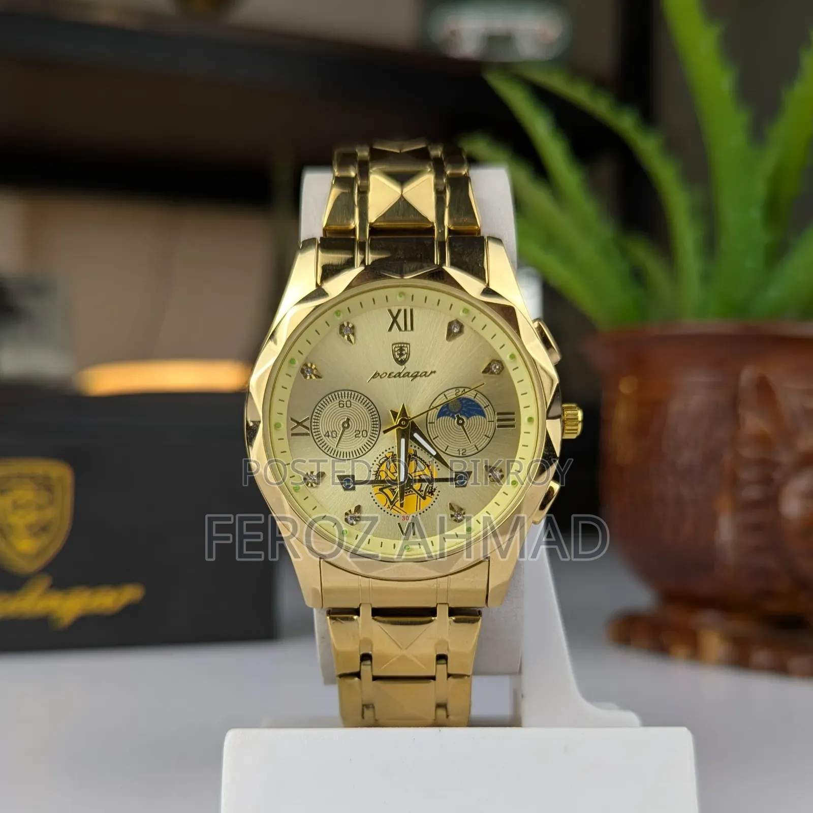 Luxury Brand Luminous Quartz Watch.