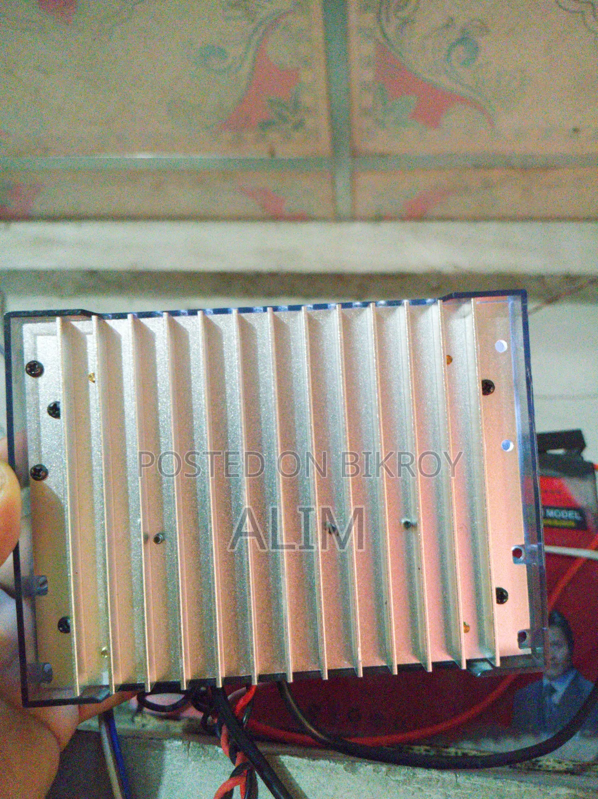 পিডব্লিউএম ৩০ অ্যাম্পিয়ার সোলার কন্ট্রোলার