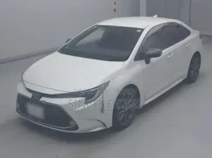 টয়োটা করোলা ২০২১ পার্ল