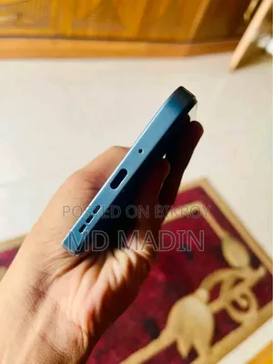 রিয়েলমি ৮ জিবি