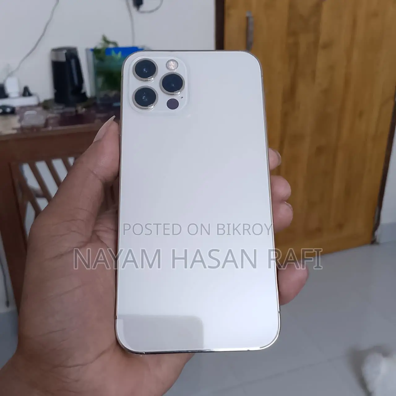 অ্যাপল আইফোন ১২ প্রো ২৫৬ জিবি গোল্ড