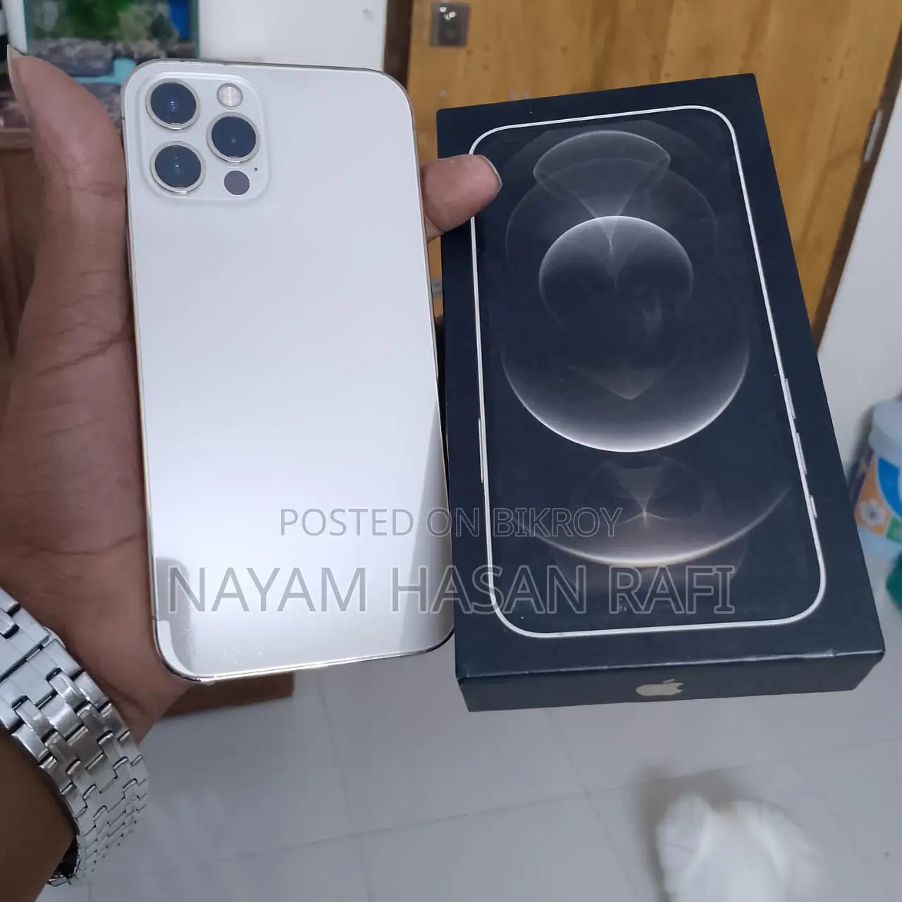 অ্যাপল আইফোন ১২ প্রো ২৫৬ জিবি গোল্ড