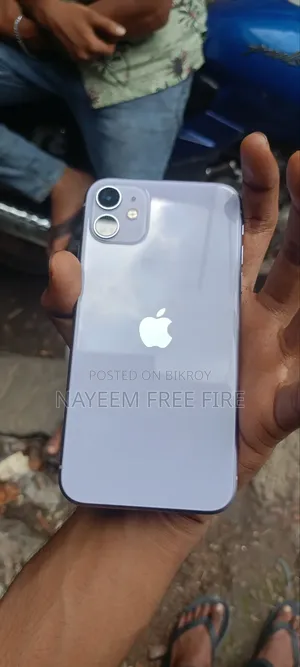অ্যাপল আইফোন ১১ ১২৮ জিবি পার্পল