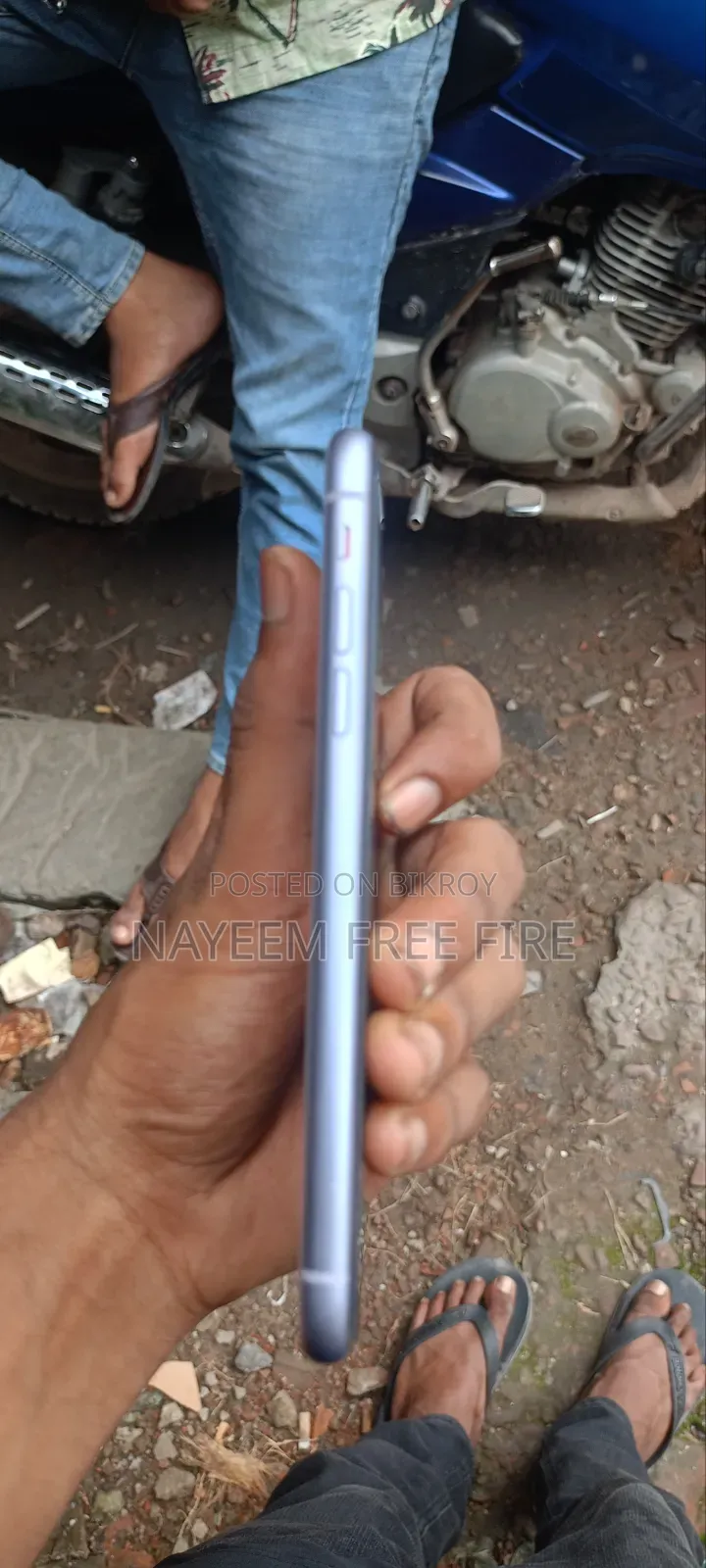 অ্যাপল আইফোন ১১ ১২৮ জিবি পার্পল