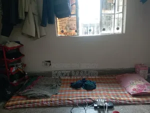 ধানমন্ডিতে ১ বেডরুমের মেস সিট শেয়ার ভাড়ার জন্য