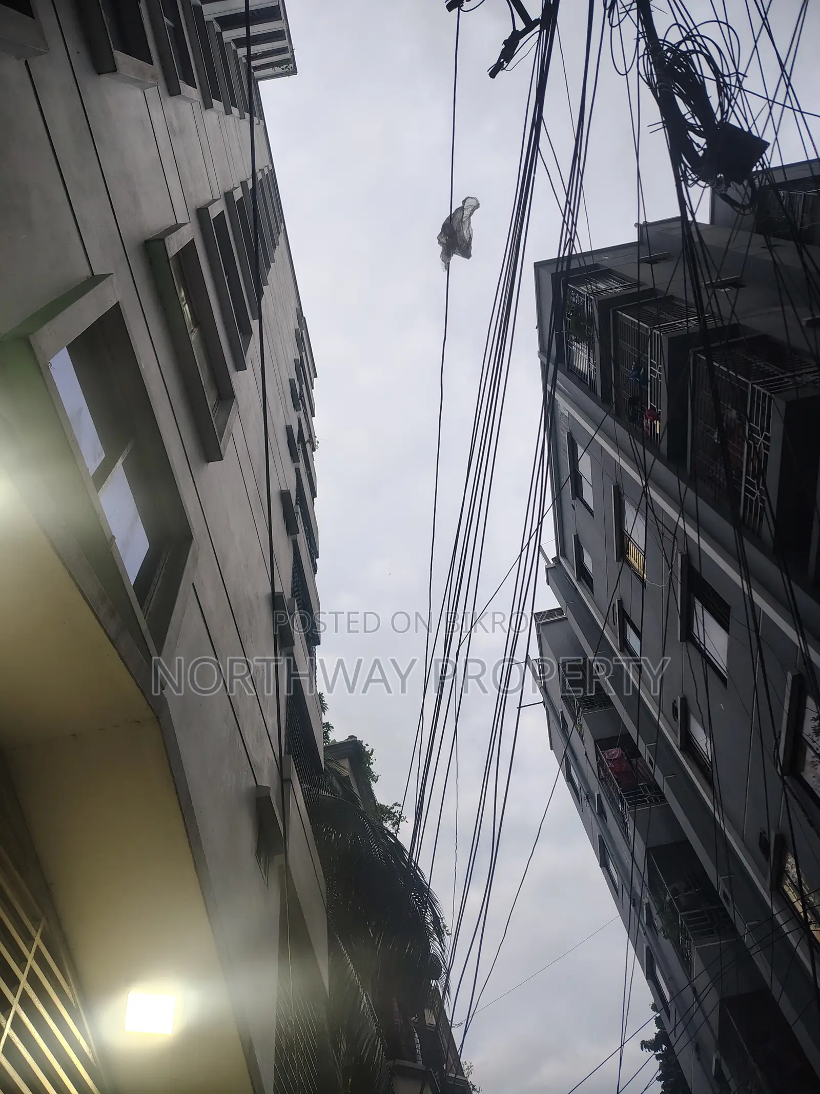 3-Bedroom Apartment in Hazi Villa, Shahjadpur for Sale