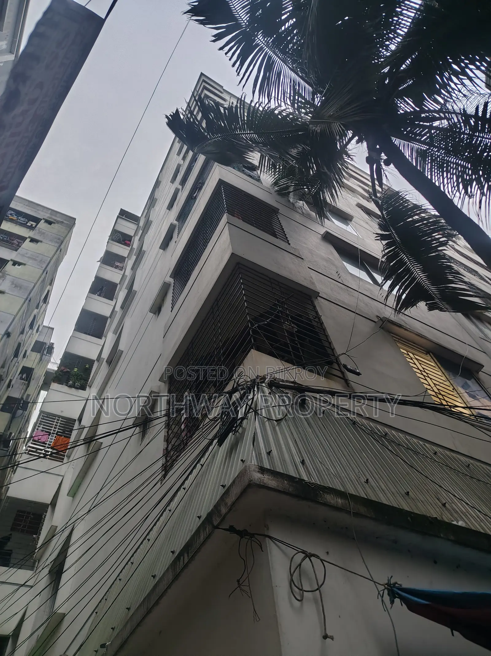3-Bedroom Apartment in Hazi Villa, Shahjadpur for Sale