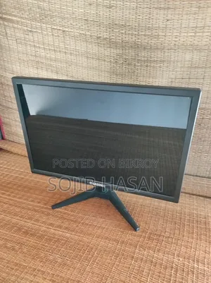 Gigasonic 19" Monitor With Warranty