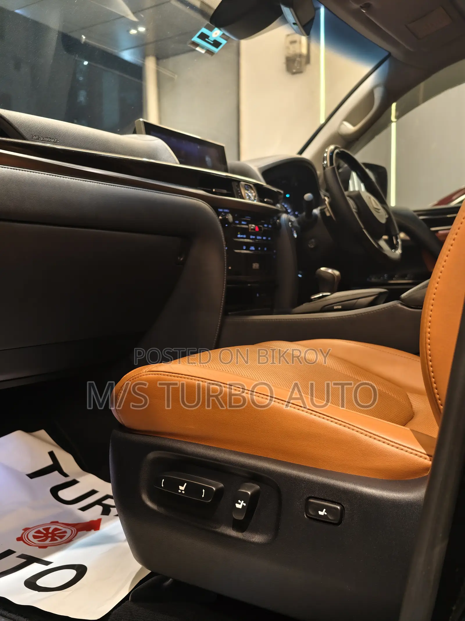Lexus LX 570 AWD 2019 Black