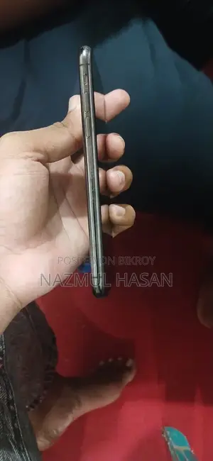 Apple iPhone X 64 GB Black