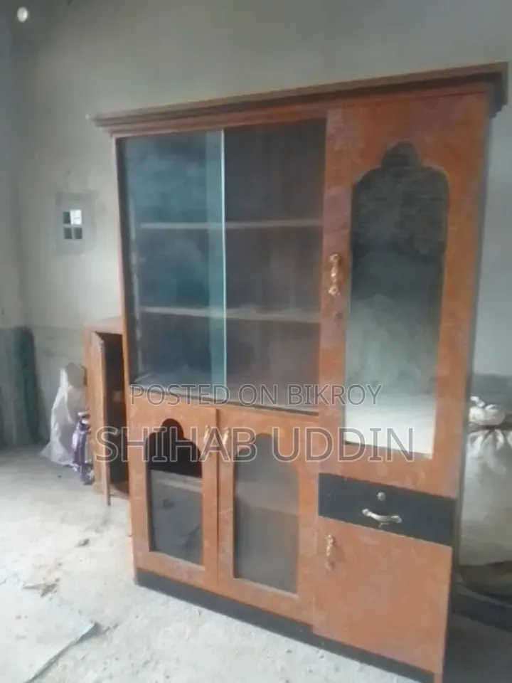 Selling because I am changing my house