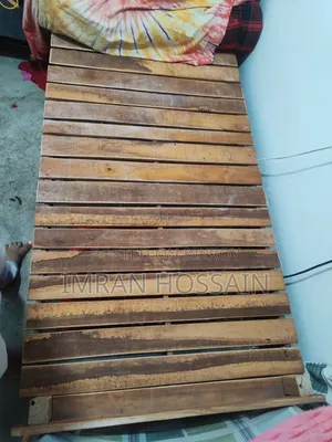 ৫ মাস ব্যবহৃত বেড (মূল্য আলোচনা সাপেক্ষে)(Notun Bazar) Khat, Choki,Bed