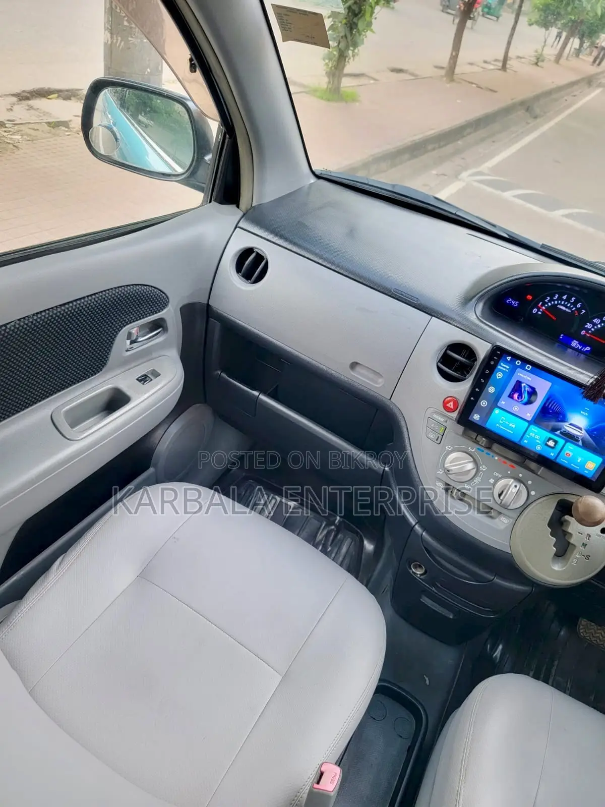 Toyota Sienta 1.5 Four-Wheel Drive 2005 Green
