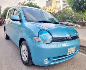 Toyota Sienta 1.5 Four-Wheel Drive 2005 Green