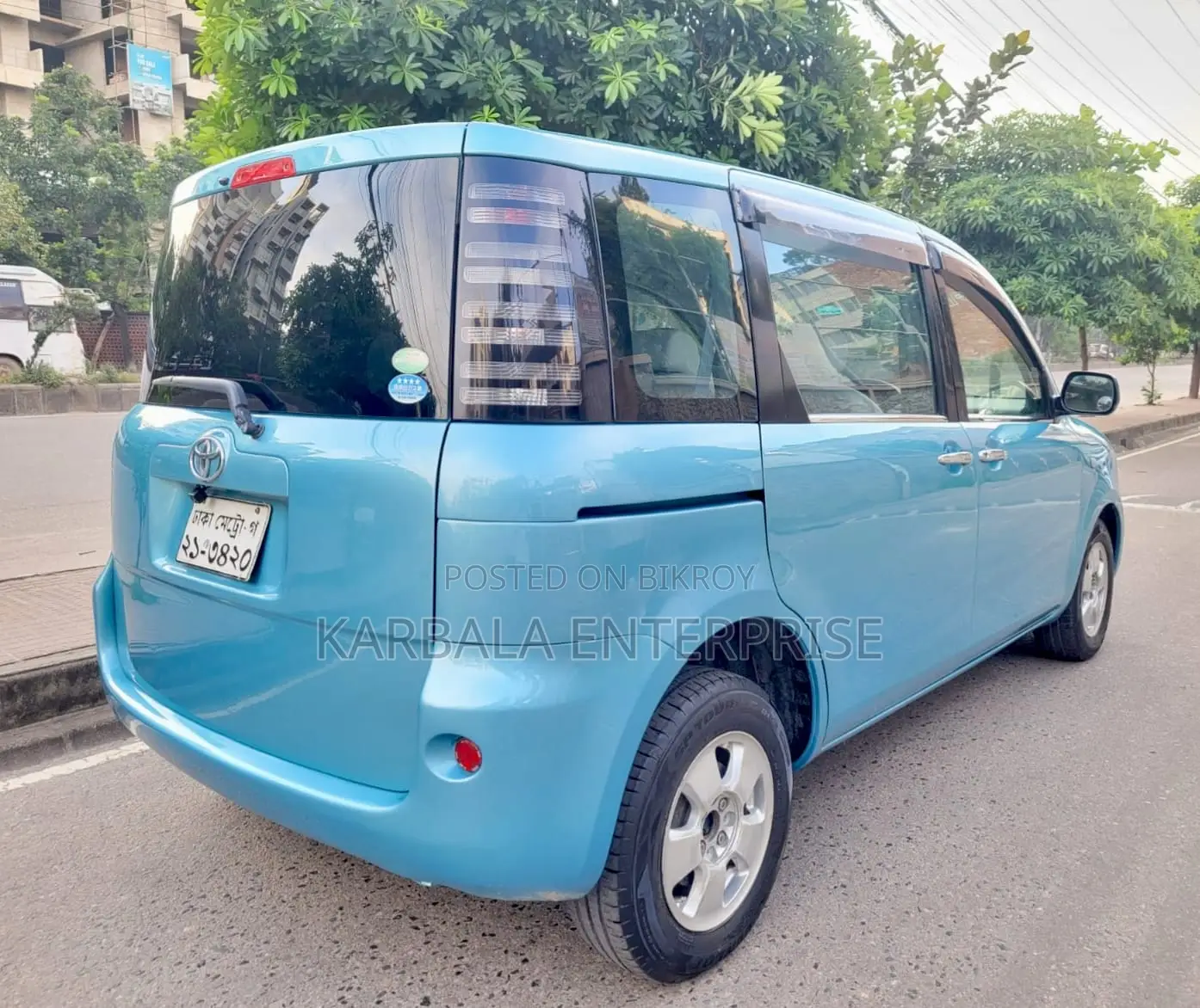Toyota Sienta 1.5 Four-Wheel Drive 2005 Green
