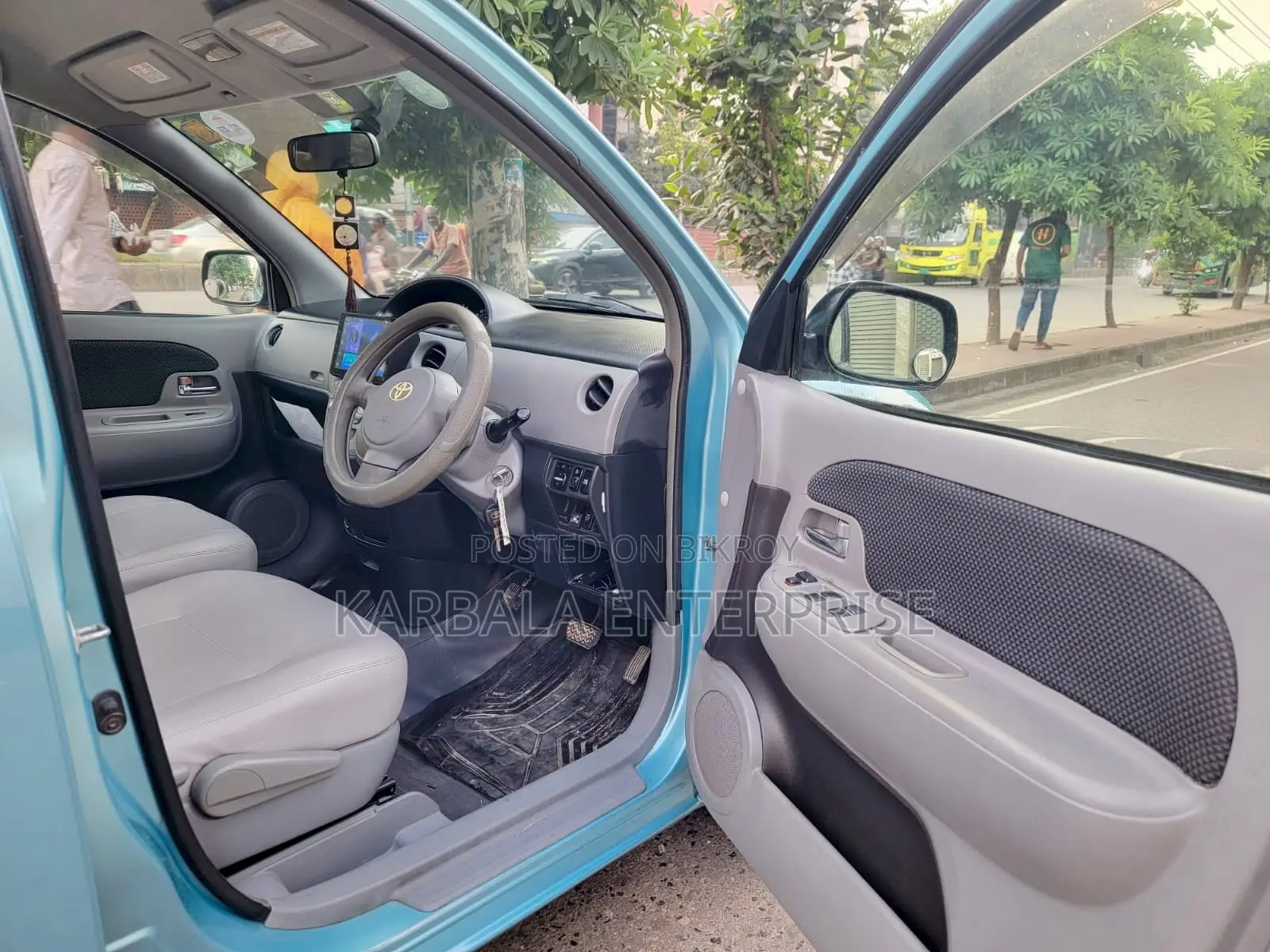 Toyota Sienta 1.5 Four-Wheel Drive 2005 Green