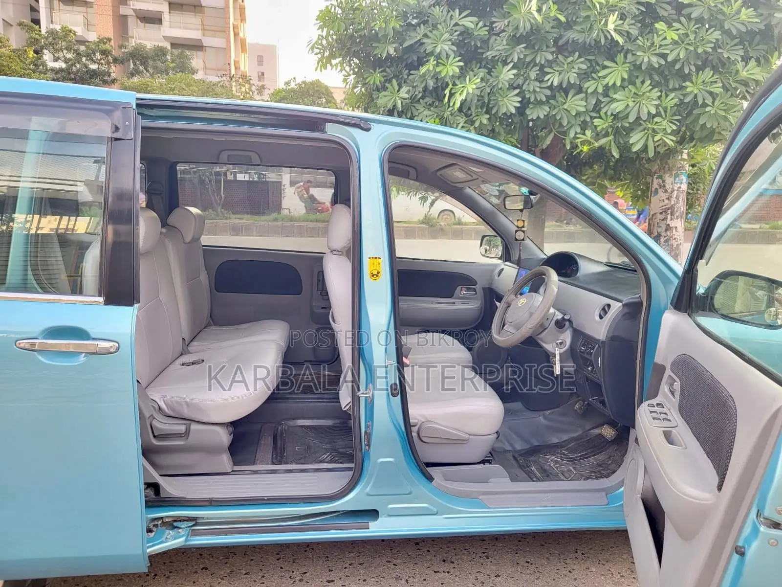 Toyota Sienta 1.5 Four-Wheel Drive 2005 Green