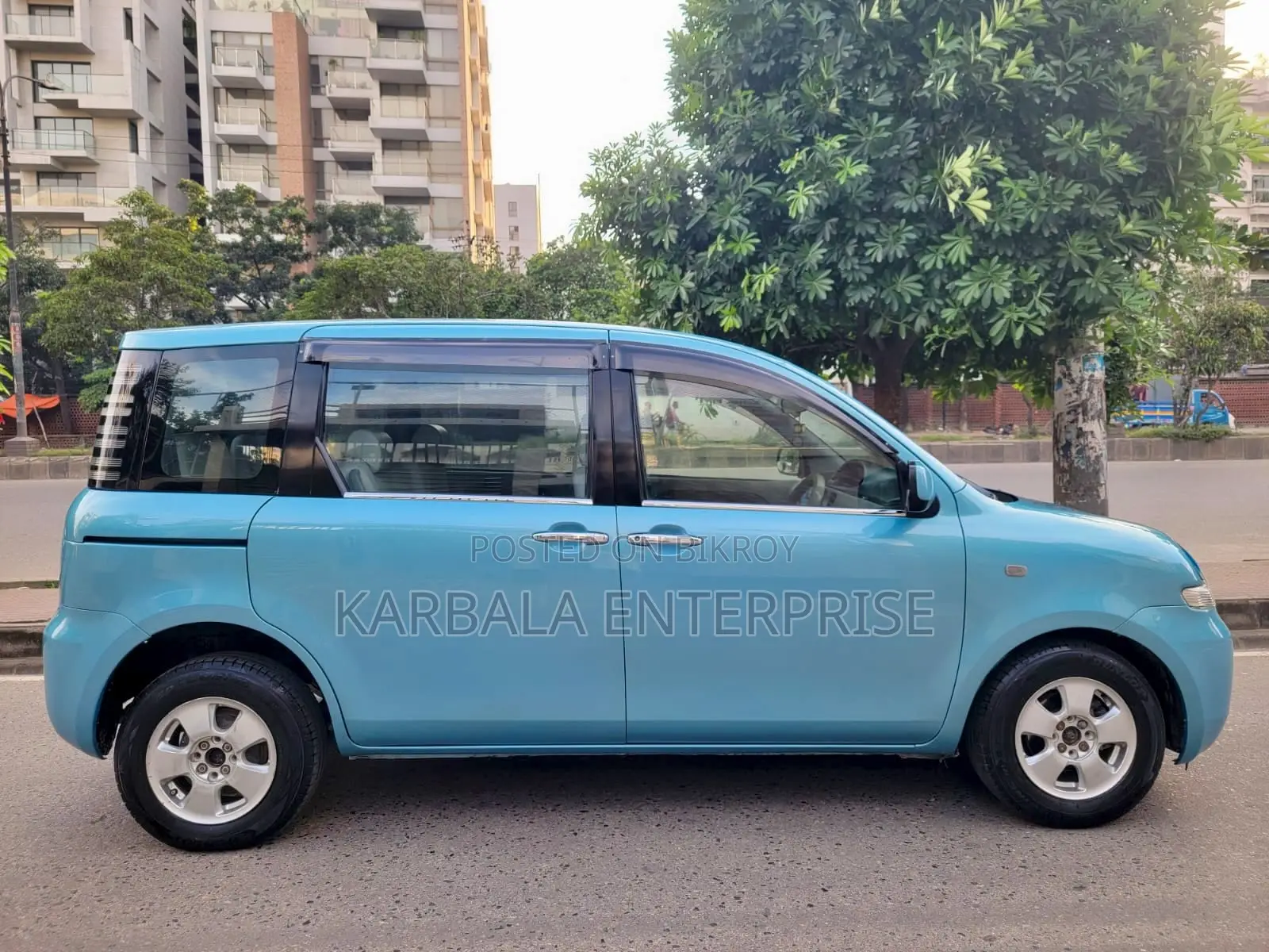 Toyota Sienta 1.5 Four-Wheel Drive 2005 Green