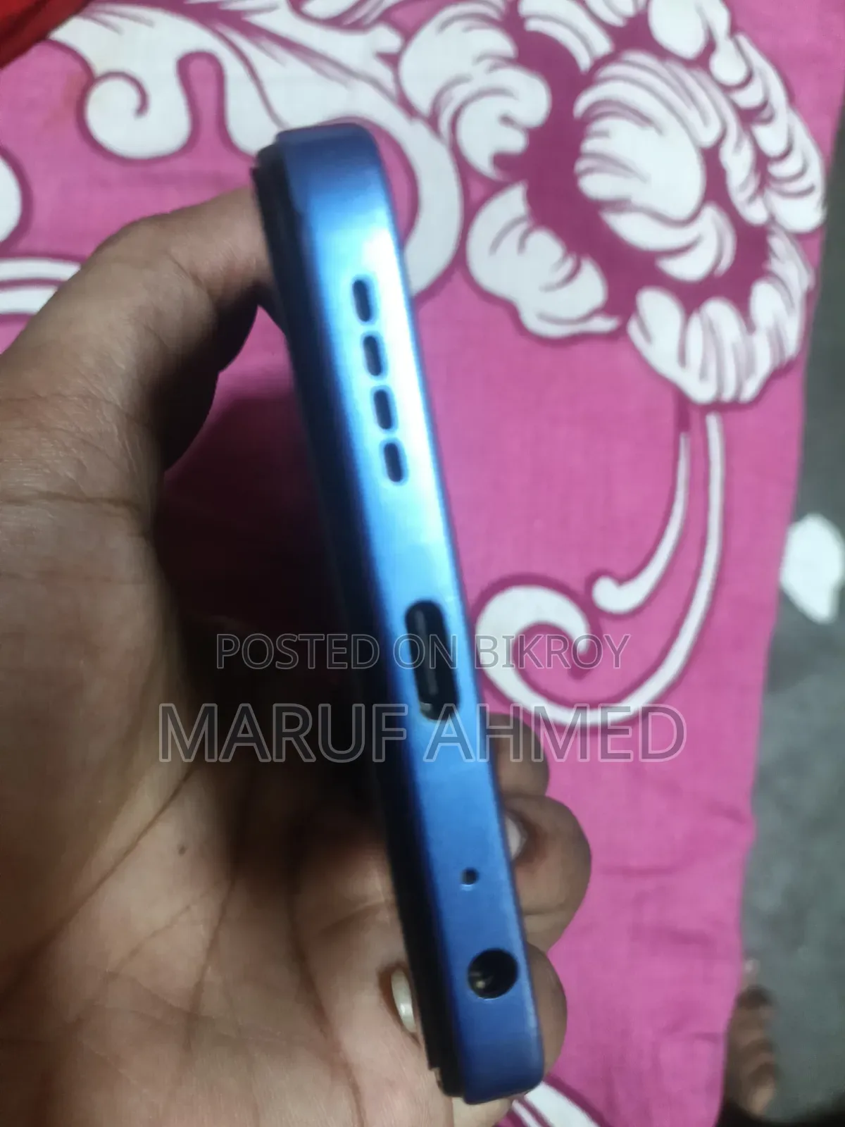 নতুন ইনফিনিক্স হট ৬০আই ২৫৬ জিবি নীল