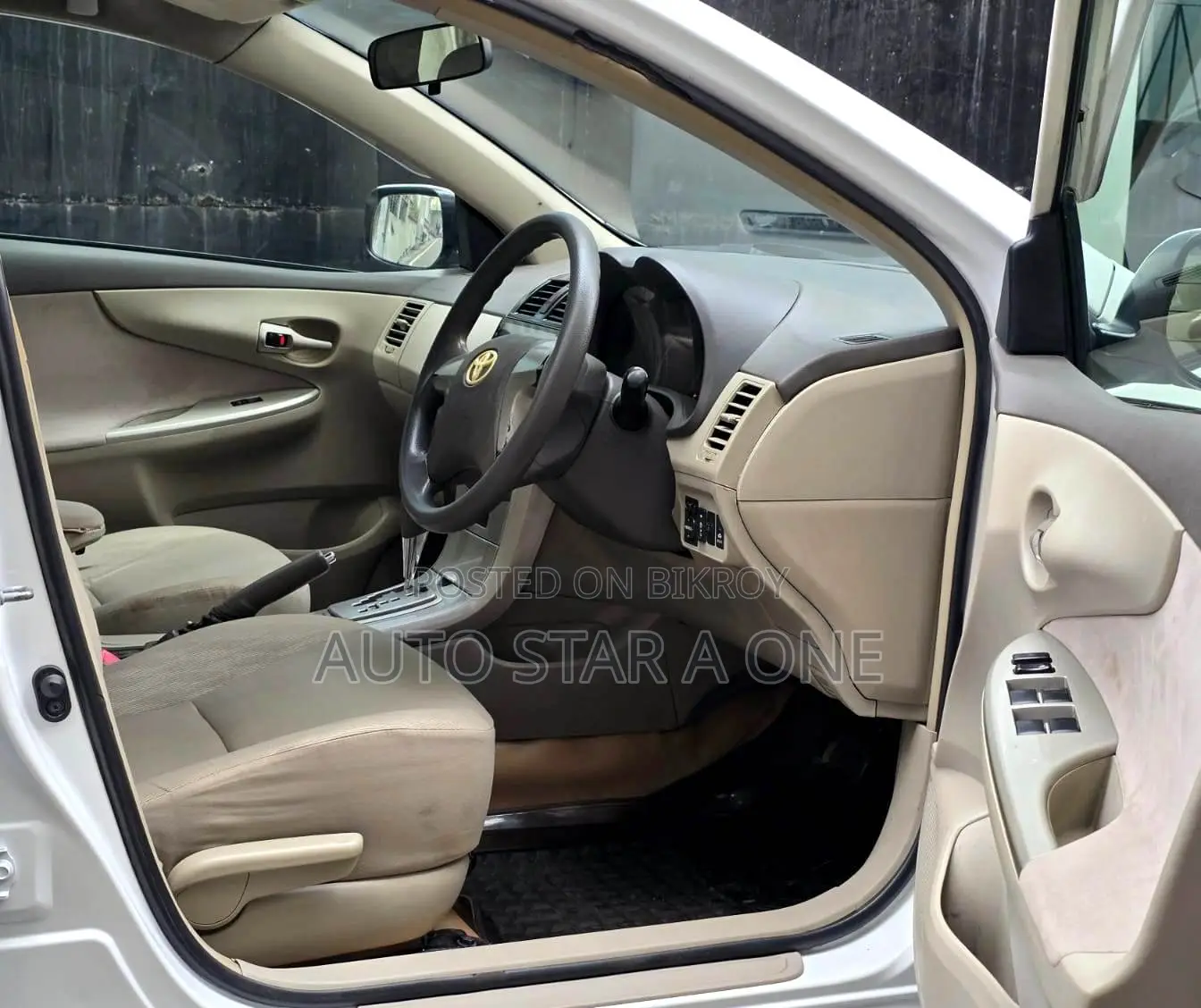 Toyota Axio 1.5 G FWD 2006 White