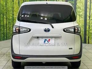 Toyota Sienta 2021 Pearl