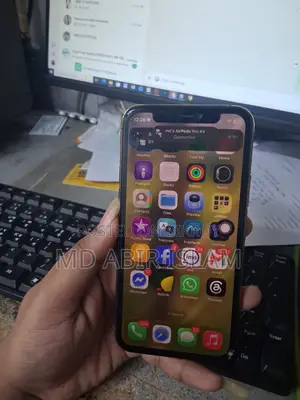 অ্যাপল আইফোন ১১ প্রো ৬৪ জিবি গোল্ড