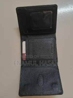 I want to sell a wallet.