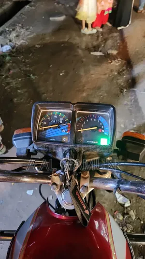 হিরো ড্যাশ ১২৫ ২০০৬ লাল