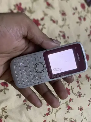 নোকিয়া সি১ ১৬ জিবি রেড