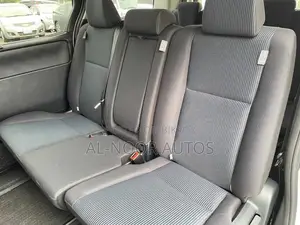 Toyota Noah 2021 Pearl