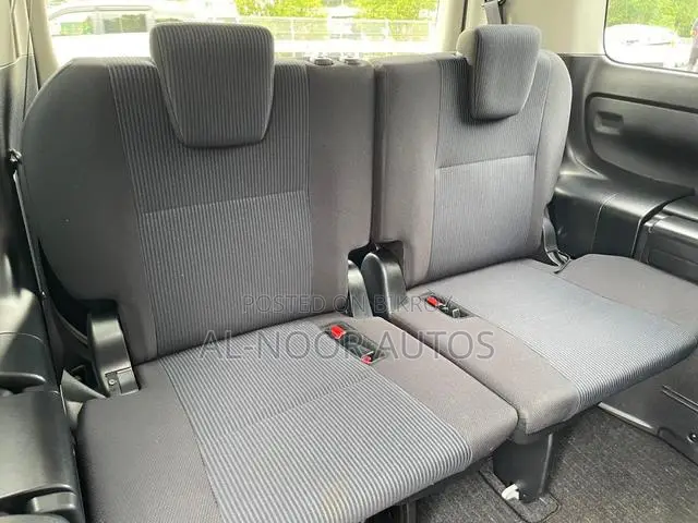 Toyota Noah 2021 Pearl