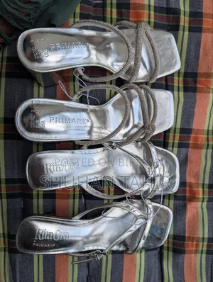 High Heel Shoes (2 Pair)